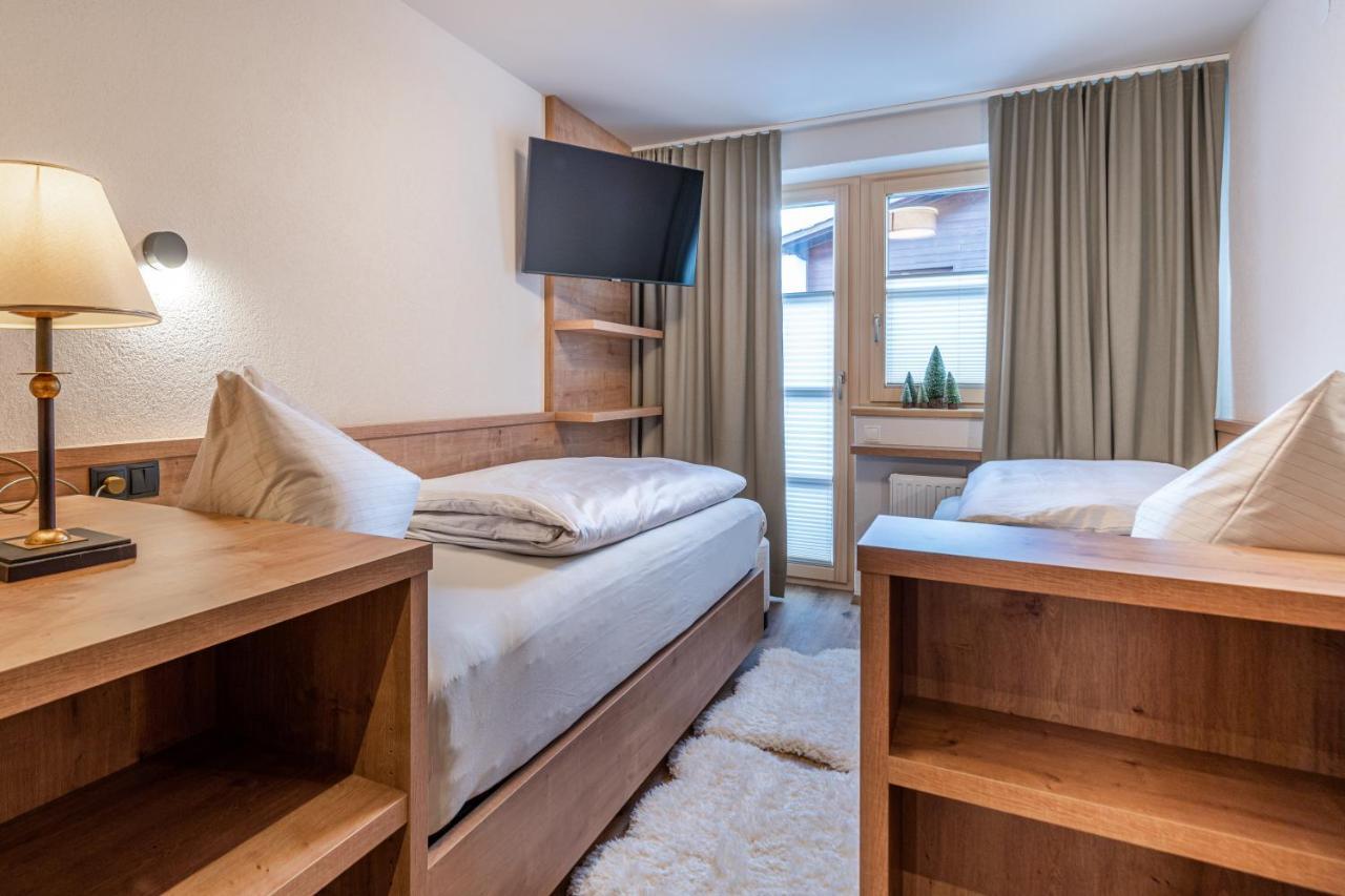 Weinleinshof Appartements Vent Luaran gambar